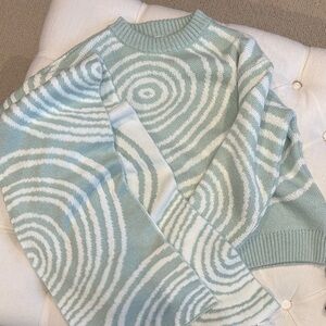 Zara Mint & White Swirl Crewneck Sweater